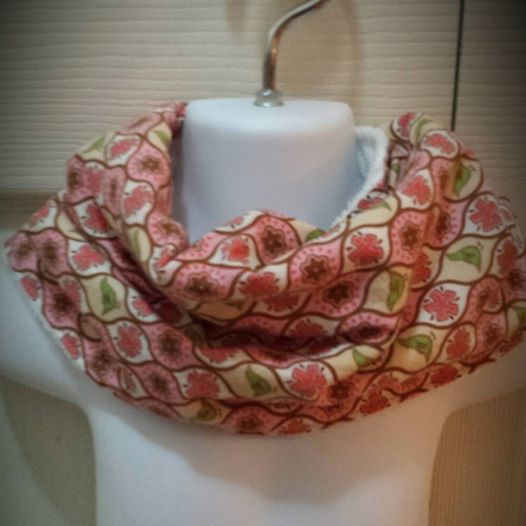 Pink/Green Birds Infinity Drool Bib